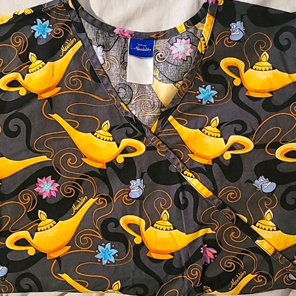 Disney Aladdin Medium Black and grey